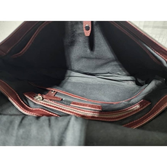 Authentic Burberry Smoked Check Crossbody/Messenger Bag Wine/Brown - Picture 16 of 16